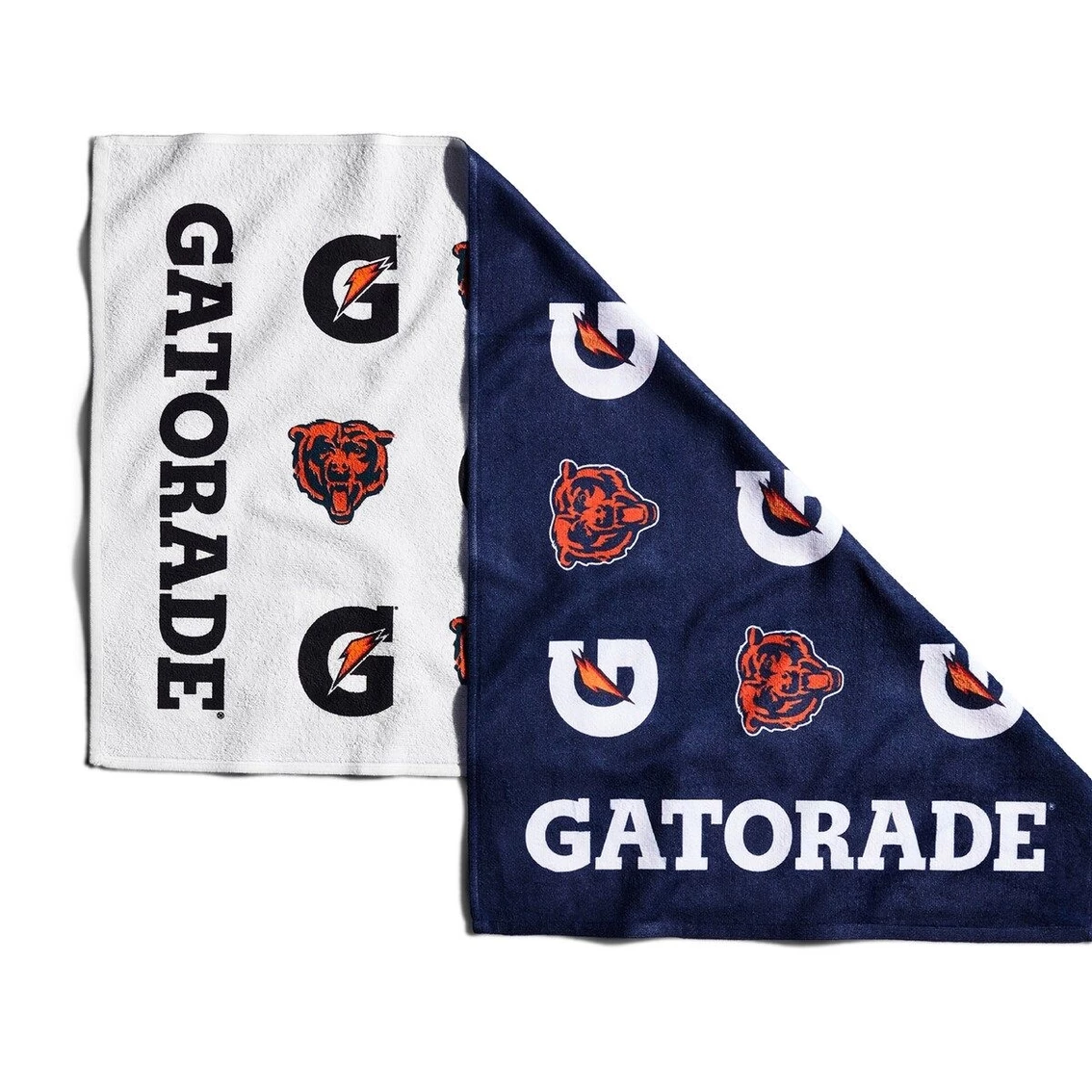 WinCraft Chicago Bears On-Field Gatorade Towel 4 WinCraft Chicago Bears On-Field Gatorade Towel - Image 2