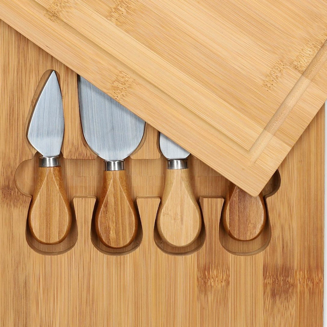 The Memory Company Cincinnati Bengals Bamboo Cutting & Serving Board With Utensils Set 5 The Memory Company Cincinnati Bengals Bamboo Cutting & Serving Board With Utensils Set - Image 3