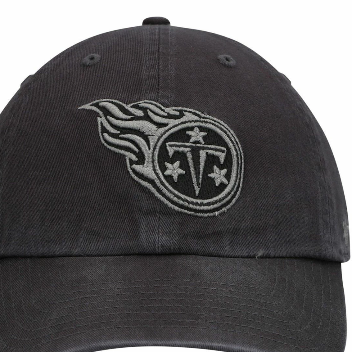 '47 Men's Charcoal Tennessee Titans Clean Up Tonal Adjustable Hat 5 '47 Men's Charcoal Tennessee Titans Clean Up Tonal Adjustable Hat - Image 3