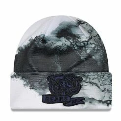New Era Men's Black Chicago Bears 2022 Sideline Ink Dye Tonal Cuffed Knit Hat 6 New Era Men's Black Chicago Bears 2022 Sideline Ink Dye Tonal Cuffed Knit Hat -Fanatics DSCO1152865003 1007 ALT1
