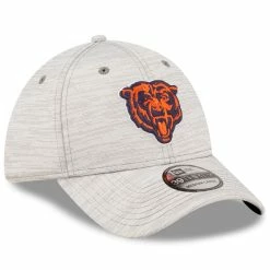 New Era Men's Gray Chicago Bears 2022 NFL Training Camp Official Coach Mascot 39THIRTY Flex Hat 9 New Era Men's Gray Chicago Bears 2022 NFL Training Camp Official Coach Mascot 39THIRTY Flex Hat -Fanatics DSCO1153017206 1927 ALT3