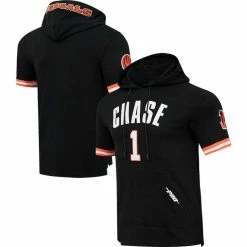 Pro Standard Men's Ja'Marr Chase Black Cincinnati Bengals Player Name & Number Hoodie T-Shirt