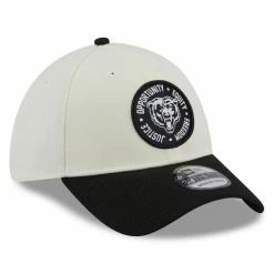 New Era Men's Cream/Black Chicago Bears 2022 Inspire Change 39THIRTY Flex Hat 9 New Era Men's Cream/Black Chicago Bears 2022 Inspire Change 39THIRTY Flex Hat -Fanatics DSCO1154283699 6662 ALT3