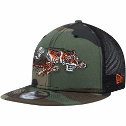 New Era Men's Camo/Black Cincinnati Bengals Woodland Trucker 2.0 9FIFTY Snapback Hat