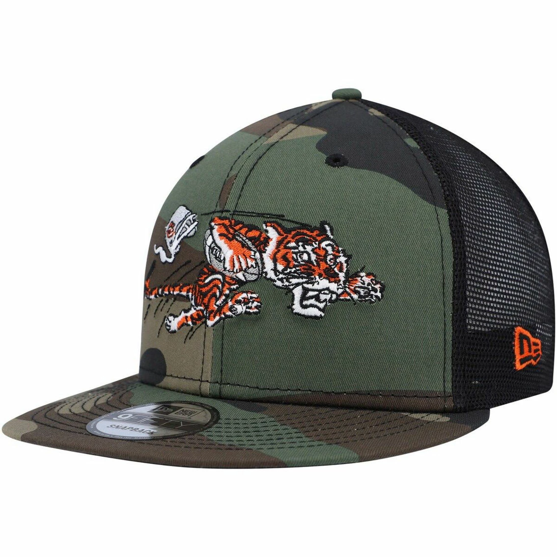 New Era Men's Camo/Black Cincinnati Bengals Woodland Trucker 2.0 9FIFTY Snapback Hat 3 New Era Men's Camo/Black Cincinnati Bengals Woodland Trucker 2.0 9FIFTY Snapback Hat