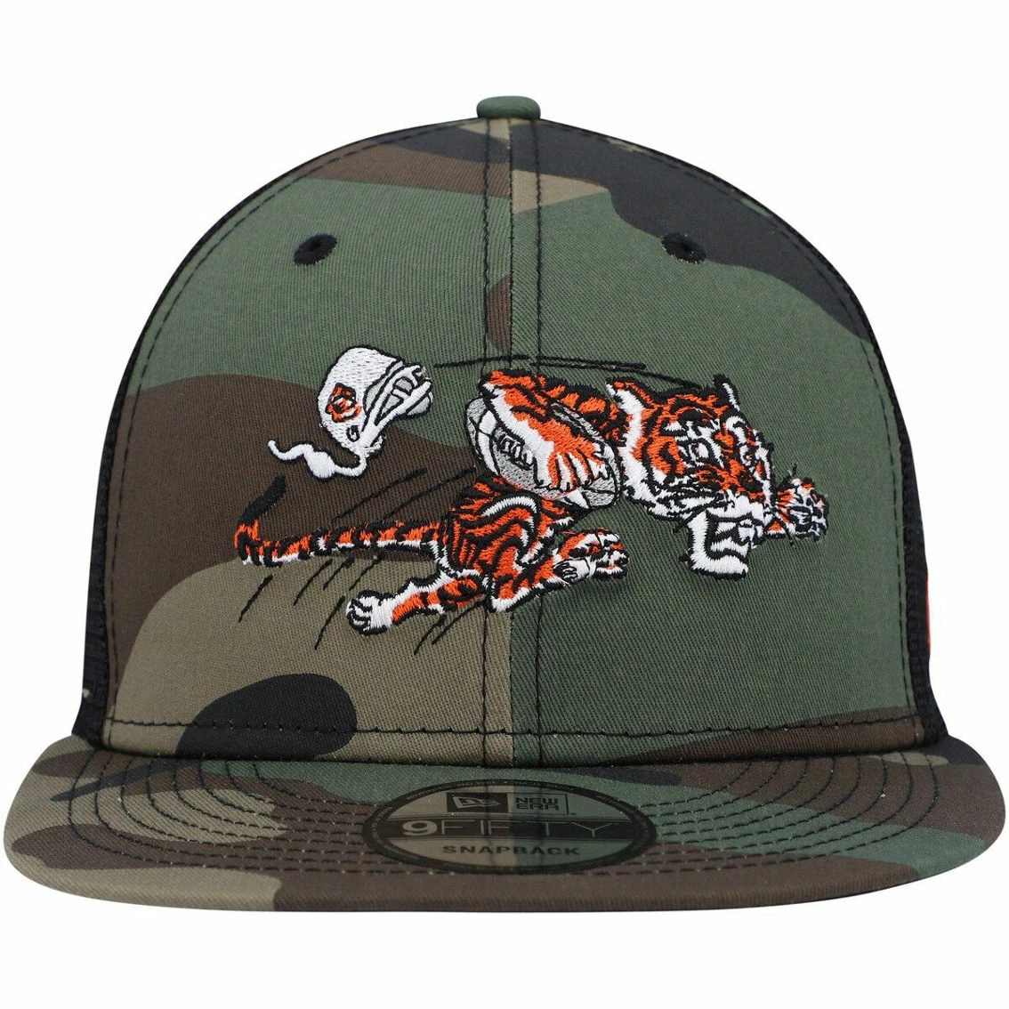 New Era Men's Camo/Black Cincinnati Bengals Woodland Trucker 2.0 9FIFTY Snapback Hat 5 New Era Men's Camo/Black Cincinnati Bengals Woodland Trucker 2.0 9FIFTY Snapback Hat - Image 3